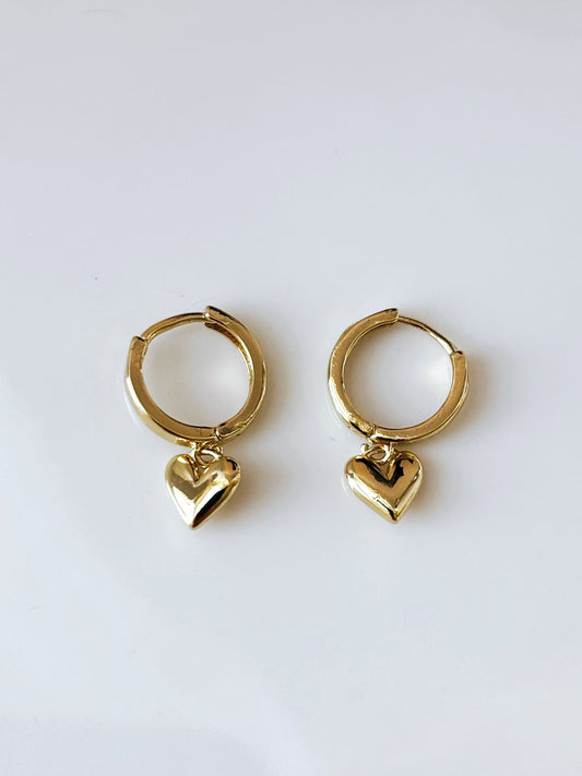 Small heart earrings
