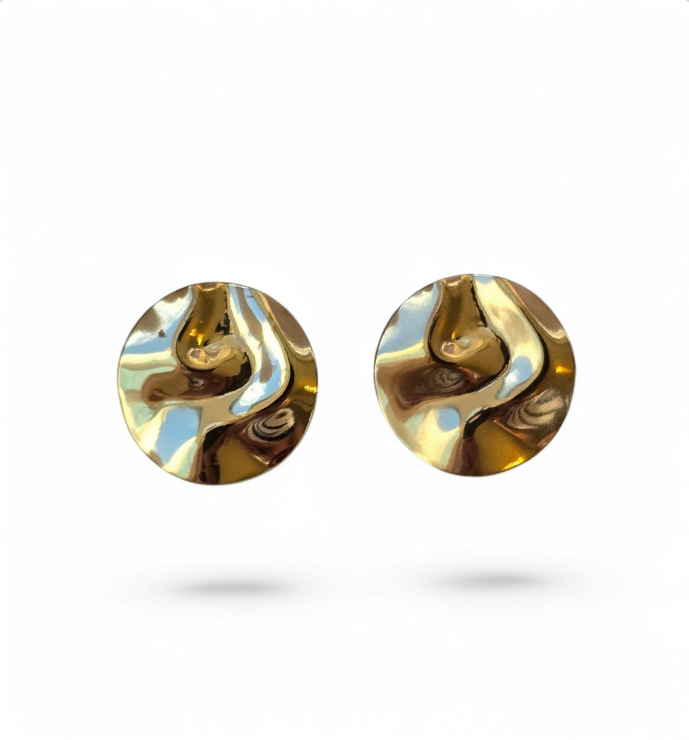 Rounded earring